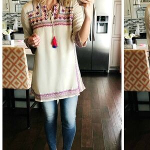 THML Embroidered Elbow Length Beige Tassel Fringe Tunic Top Size Medium
